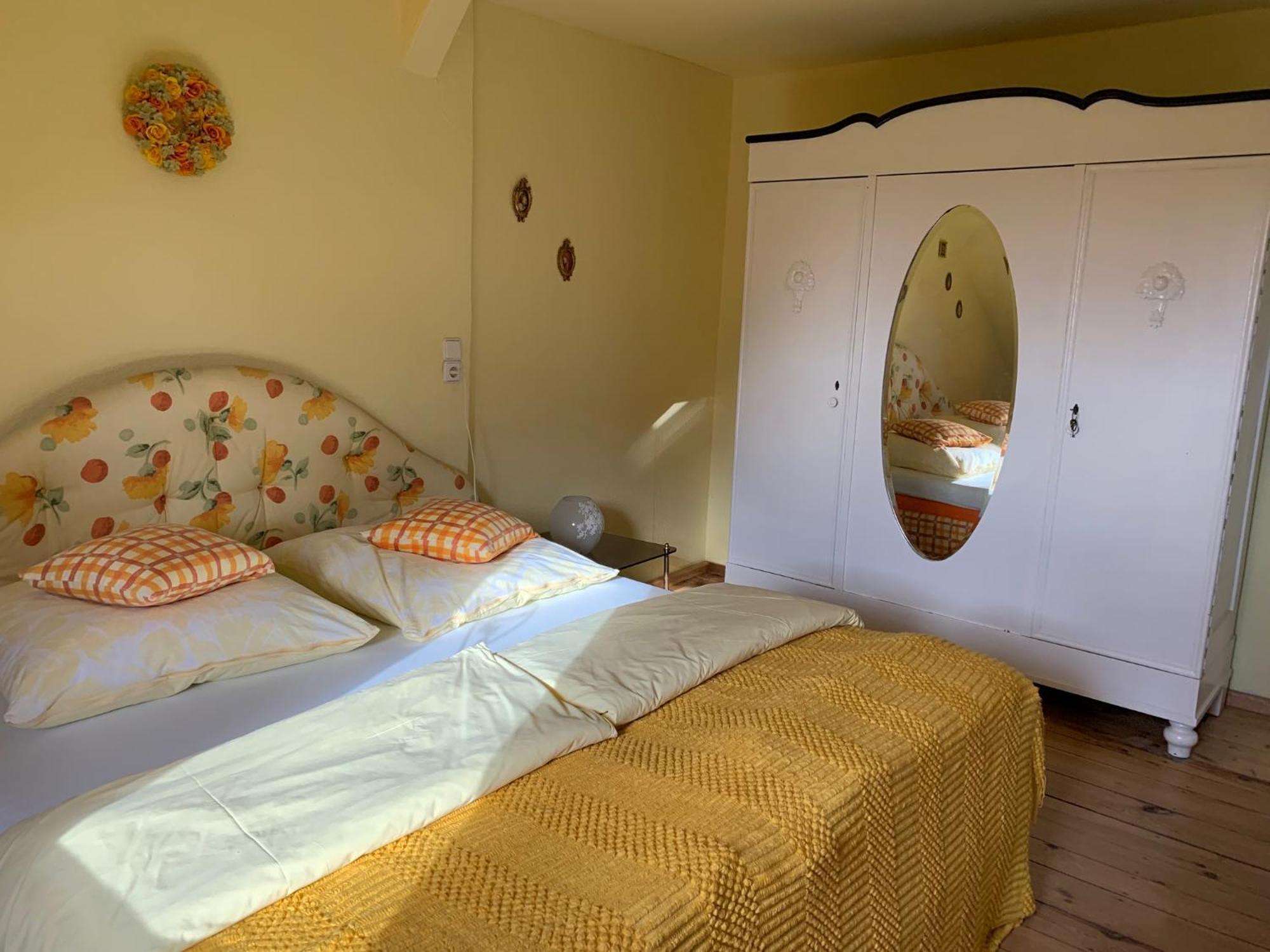 Vierseitenhof Hasenfelde - Ferienwohnung Feldblick Steinhofel Exterior foto